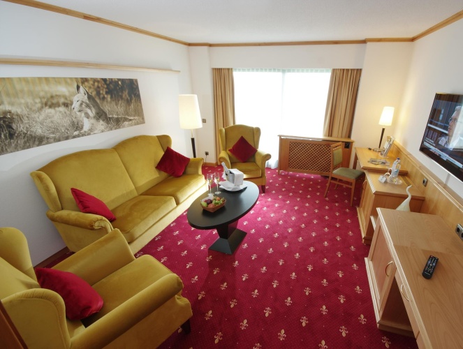 Suite with balcony