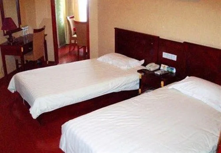 Super 8 Suzhou