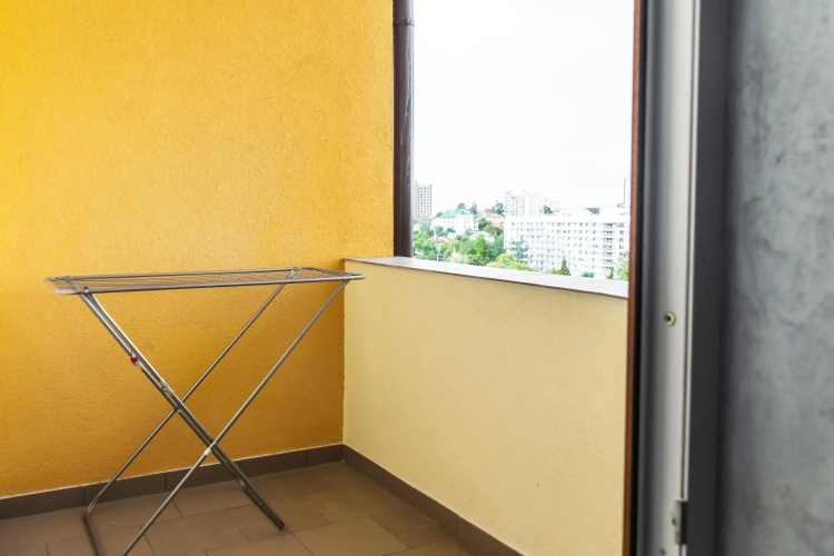 Apartments Roksolany 16