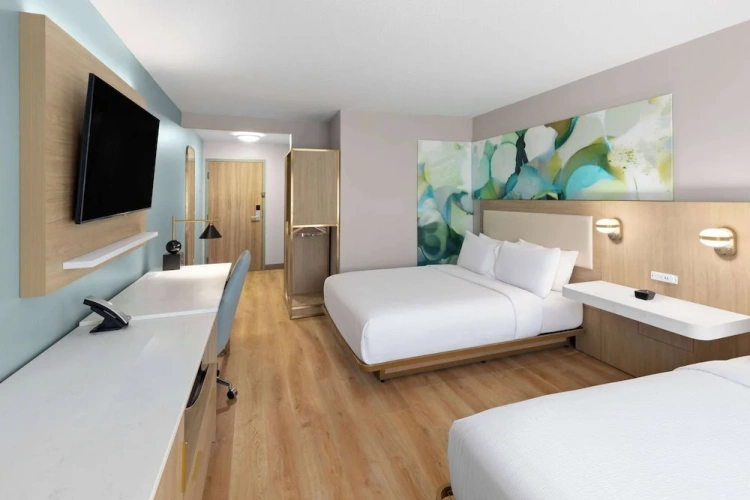 Standard Quadruple room