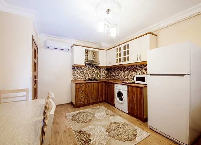2 Bedrooms Apartment