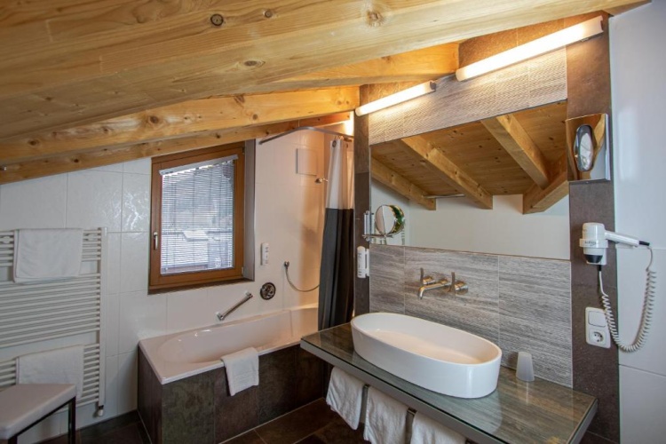 Suite with balcony