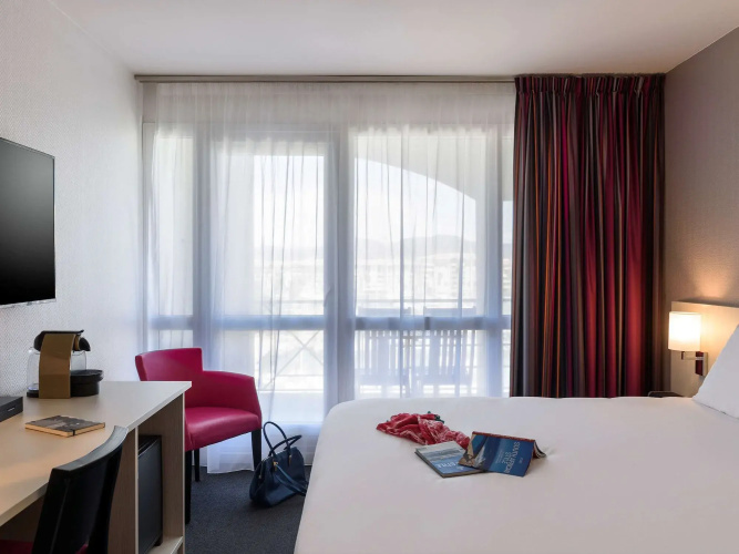 Mercure Thalasso and Spa Port Frejus