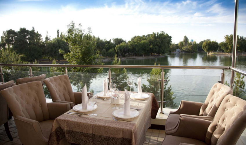 LAKE PARK hotel