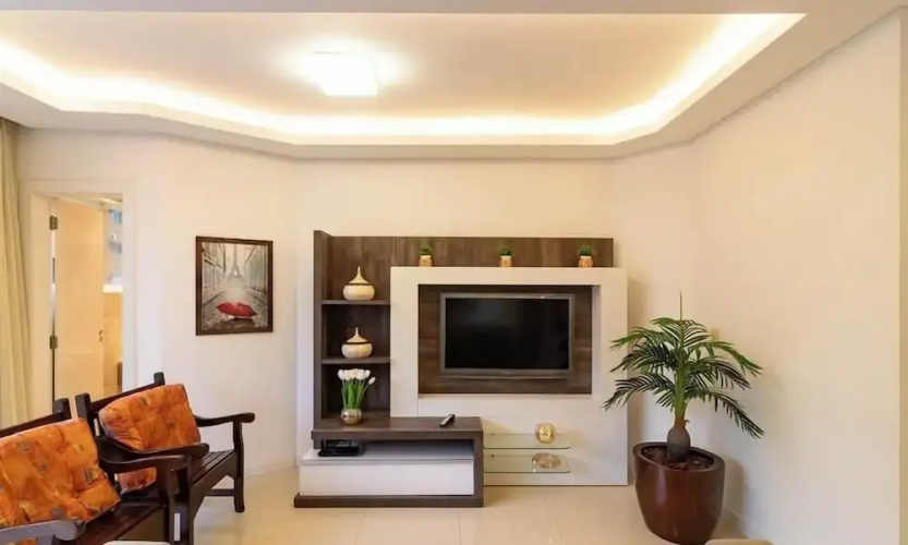 Apt w/ 3BR & BBQ 350m From the Beach Lam0601
