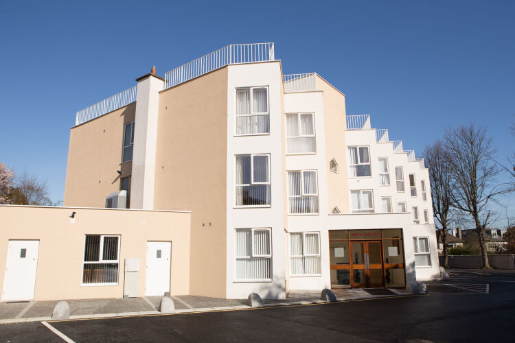 Broc House SuitesOver view