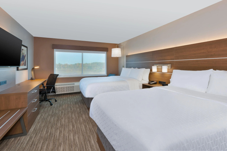 Holiday Inn Express & Suites Cedar Springs – Grand Rapids N by IHG