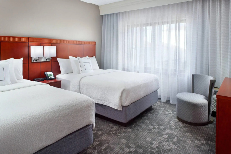 Courtyard by Marriott Greensboro