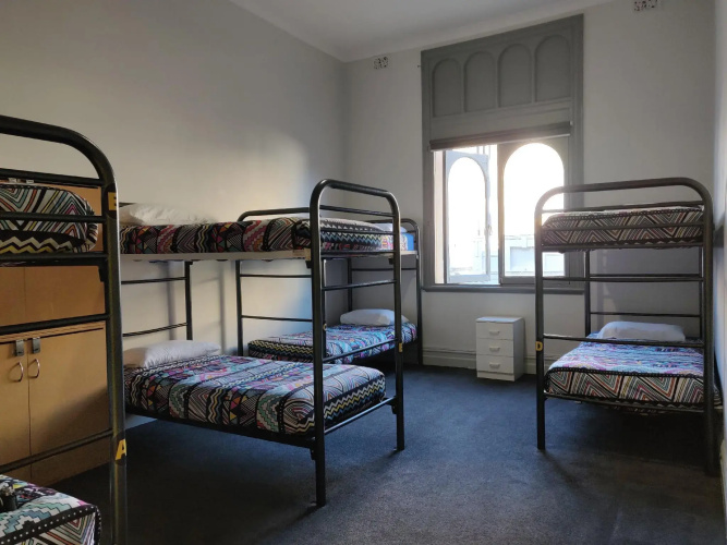 Britannia on William - Hostel