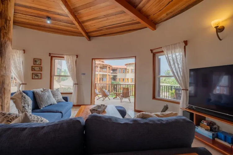 Indigo Belize 2b 3 Bedroom Condo by RedAwning