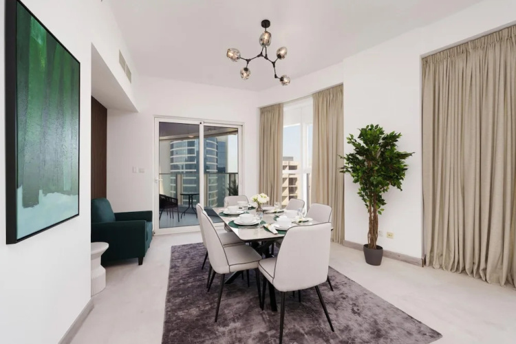 Elegant Panoramic Sea View Apt on Al Reem Island