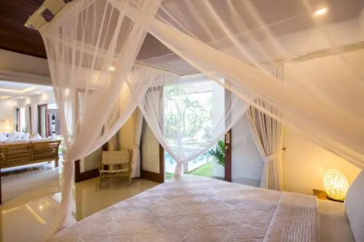 Deluxe Kamboja Villa