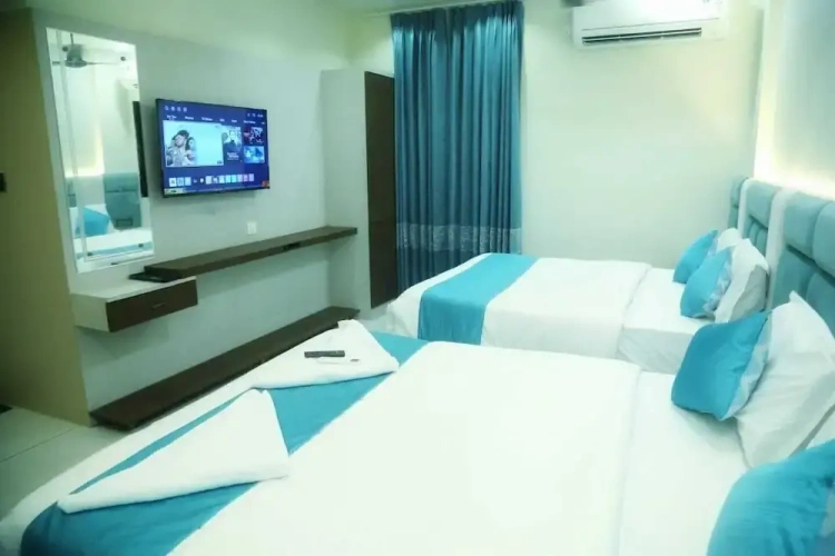 Superior Double room with city view