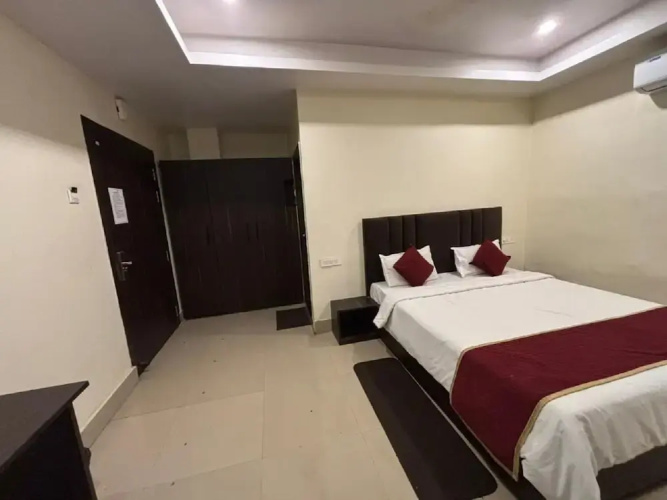 Hotel Asian Openbill