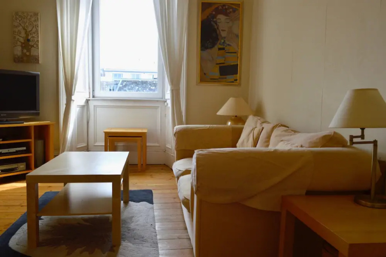 Central and Homely 1 Bedroom Flat
