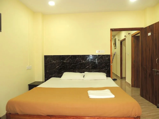 Sri Residency