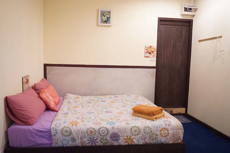 Chiangkhan Modern Home