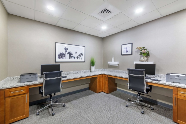 Best Western Plus Kendall Hotel & Suites photo 18