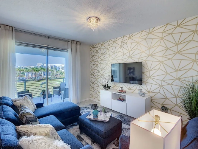 2 Bedrooms Apartment