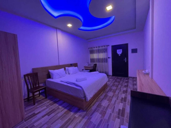 Aasna Inn