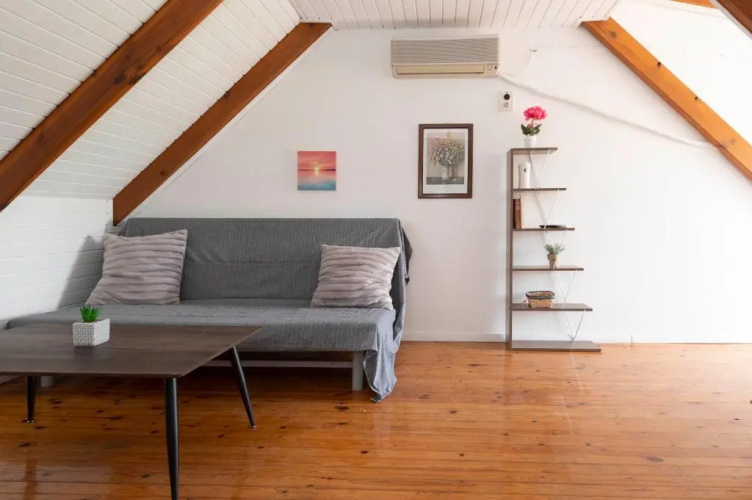 Giorgos House Attic