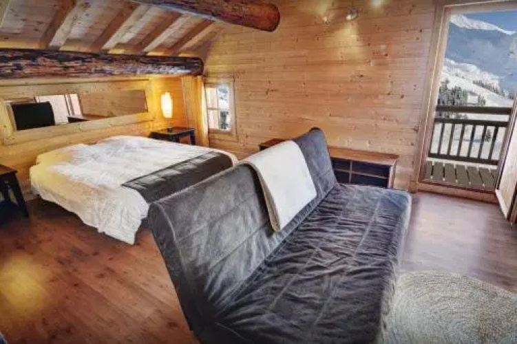 Chalet Capieu - Le Barn - OVO Network