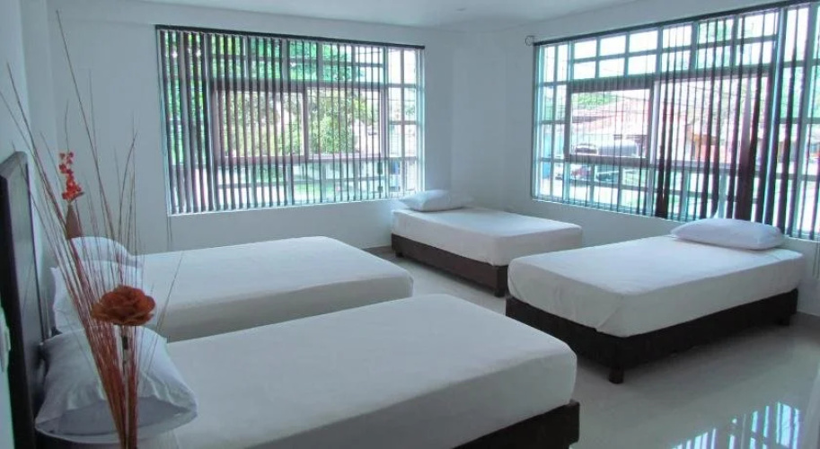 Hotel Iraqúa