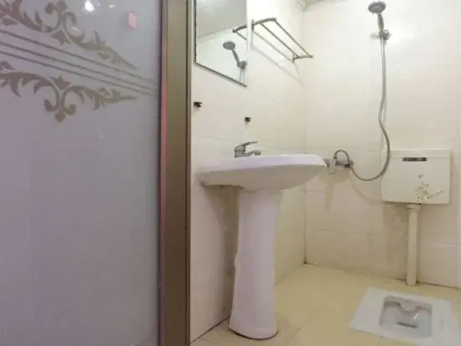 Yingkelai Business Hostel