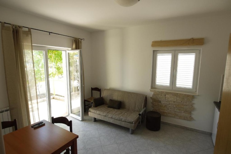 1 Bedroom Apartment with sea view
