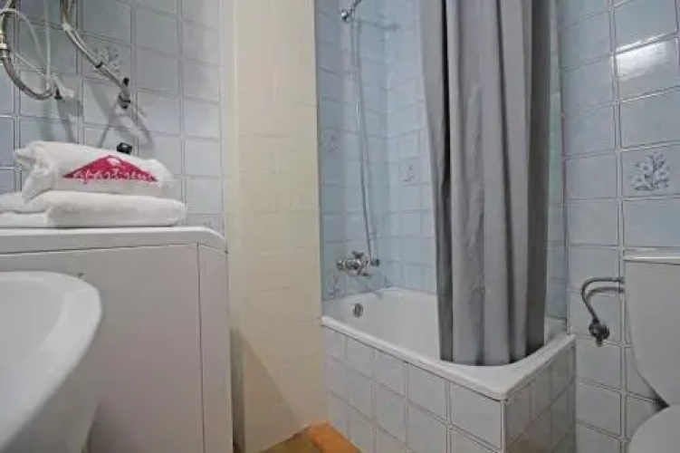 Basic Confort Apartament Gran Reserva 12