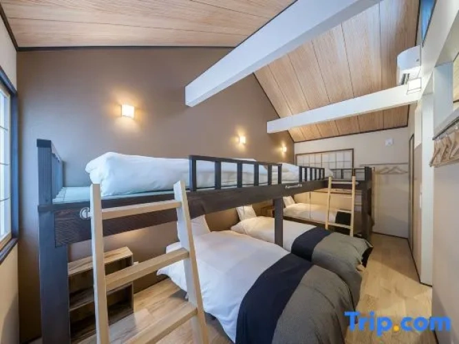 Triple Villa