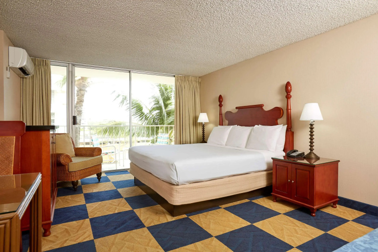 Ewa Hotel Waikiki