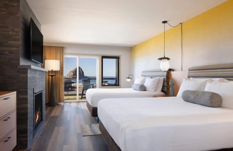 Standard Quadruple room with balcony