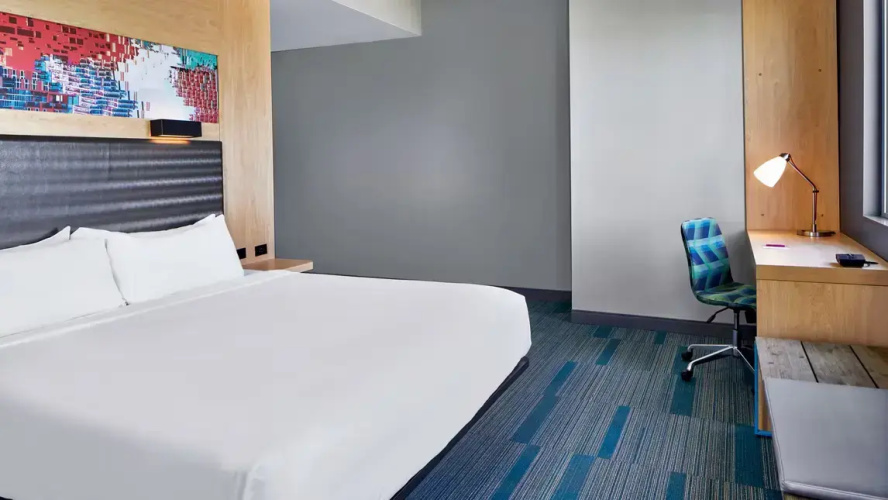 Aloft Double room