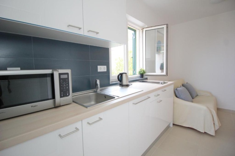 Apartment with sea view
