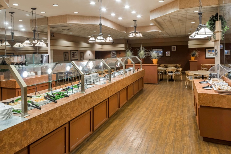 Ramada by Wyndham Kissimmee Gateway photo 25