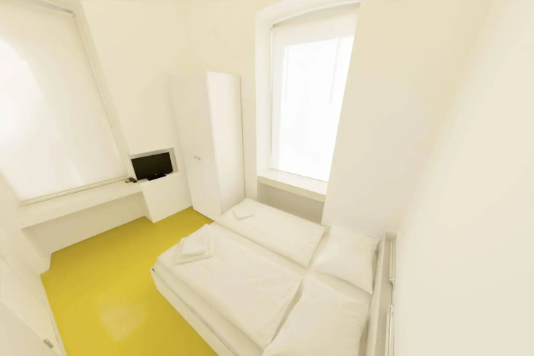 Design Hostel Goli & Bosi