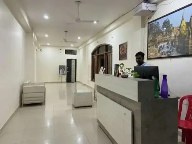 Goroomgo Nath Palace Varanasi