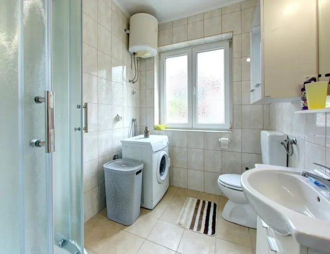 Inner City Apartment