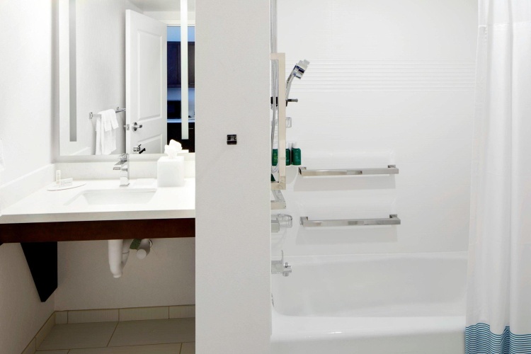 Quadruple Suite