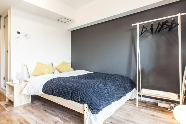 Dwell Urban 7B