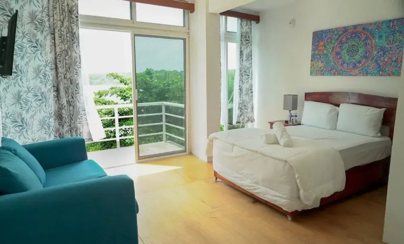 Xulha Hotel Bacalar Lakefront