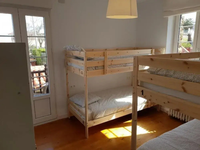 Totora Surf School & House - Hostel