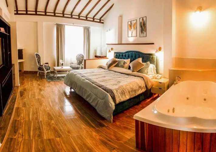 Deluxe Double Suite