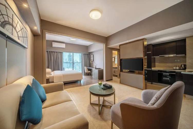 Deluxe Double Suite with balcony
