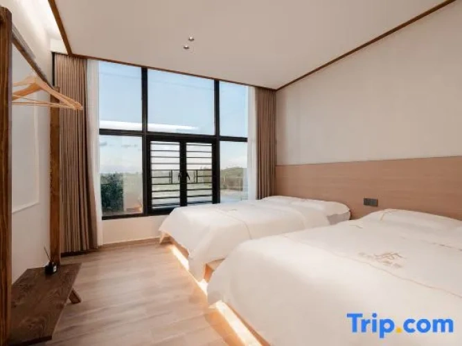 1 Bedroom Standard room with balcony