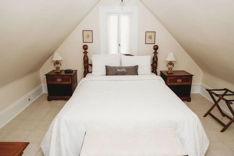 2 Bedrooms Apartment with balcony