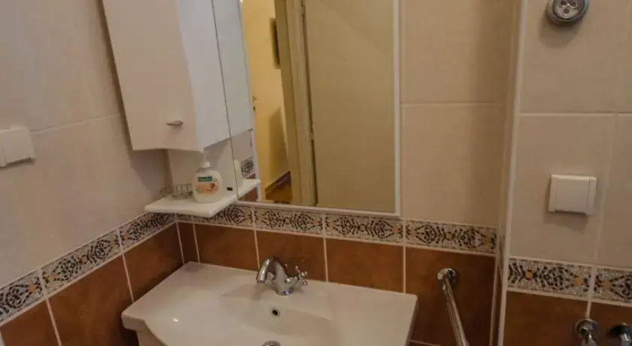 Apartment 24