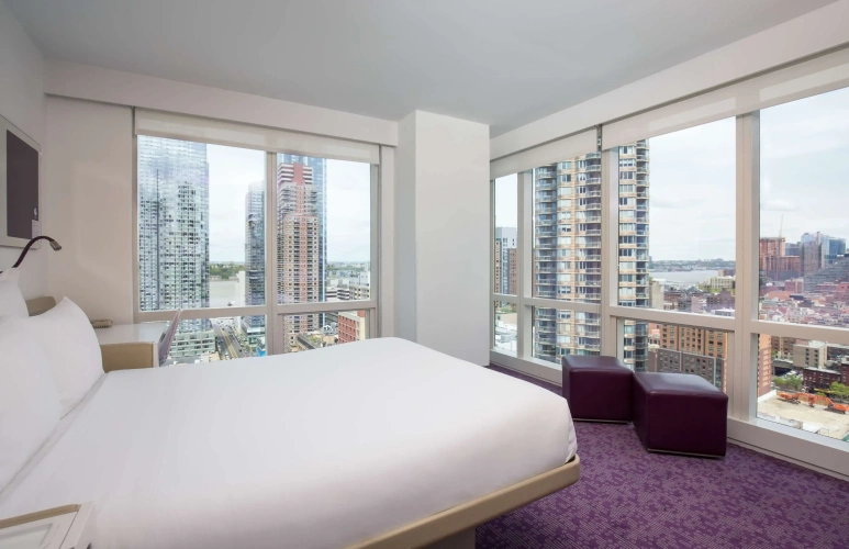 First Class Corner Double room