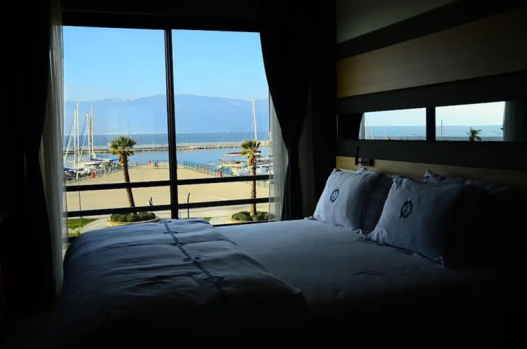 Burhaniye Marina Boutique Hotel